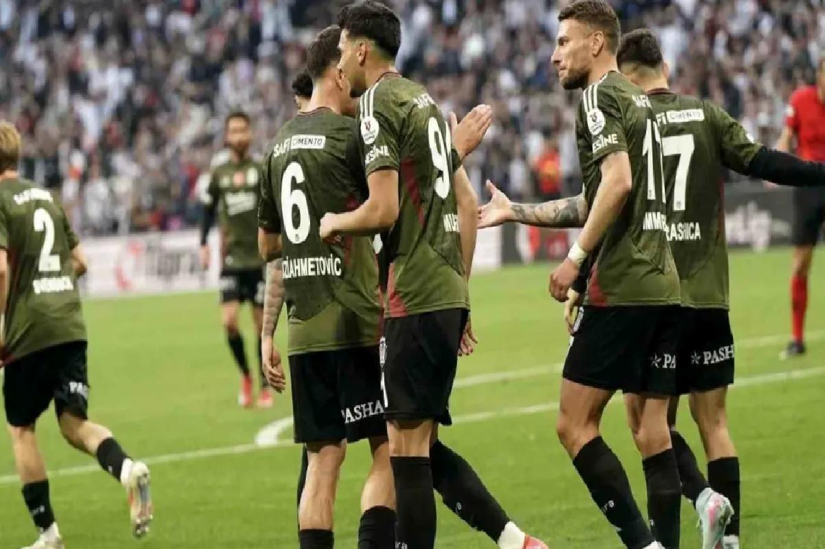 Beşiktaş – Adana Demirspor: Birinci Yarı 2-1