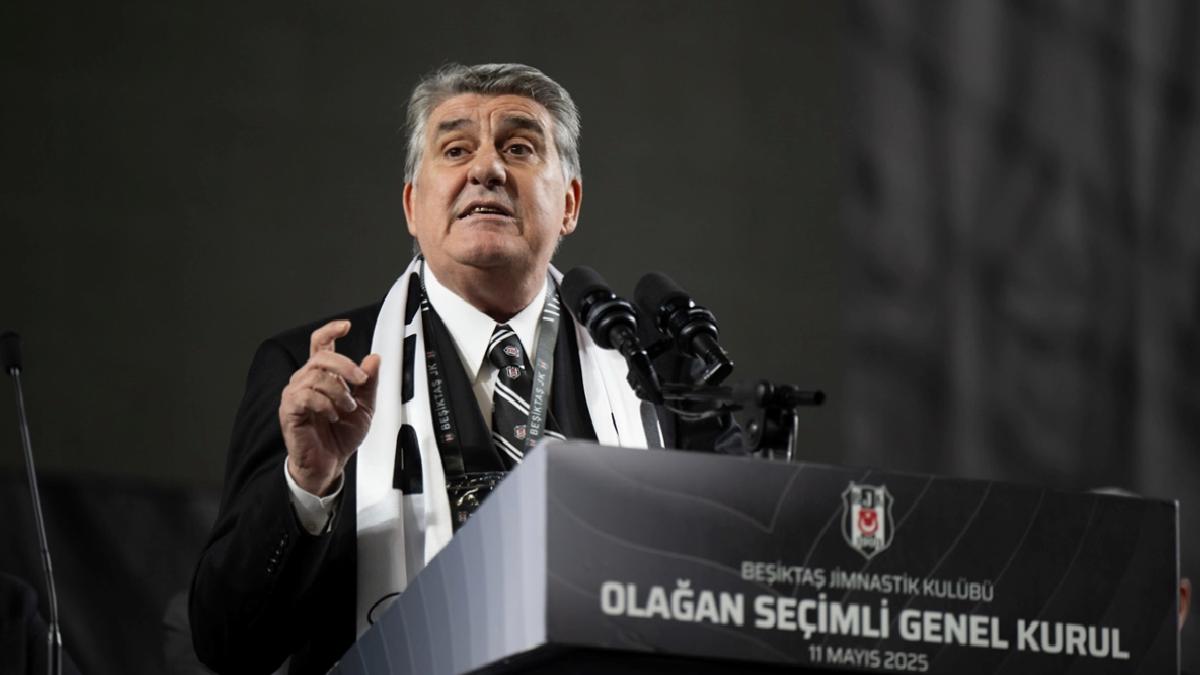 Beşiktaş Başkanı Serdal Adalı mazbatasını aldı