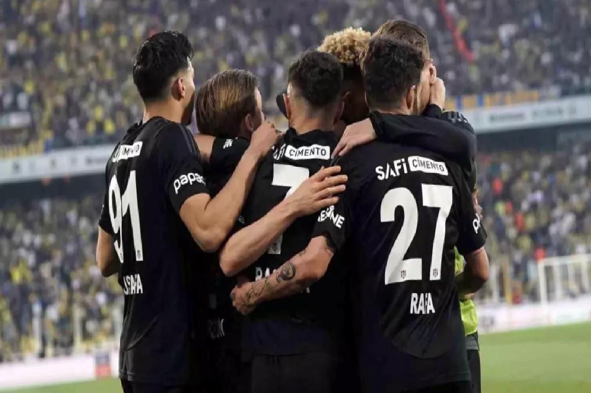 Beşiktaş Derbilerde Üstün Performans Gösterdi