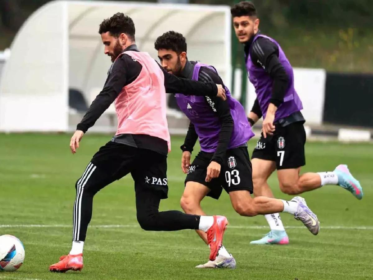 Beşiktaş, Fenerbahçe Derbisi İçin Hazırlanıyor
