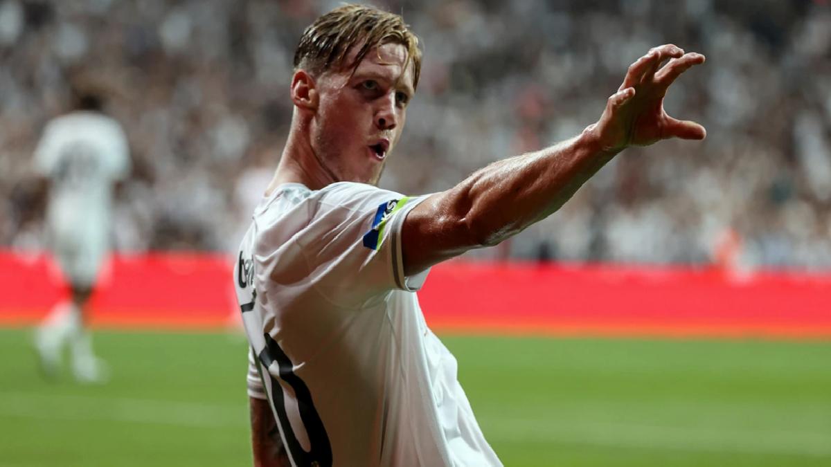 Beşiktaş’ta forvet bölgesi için adaylardan biri Wout Weghorst