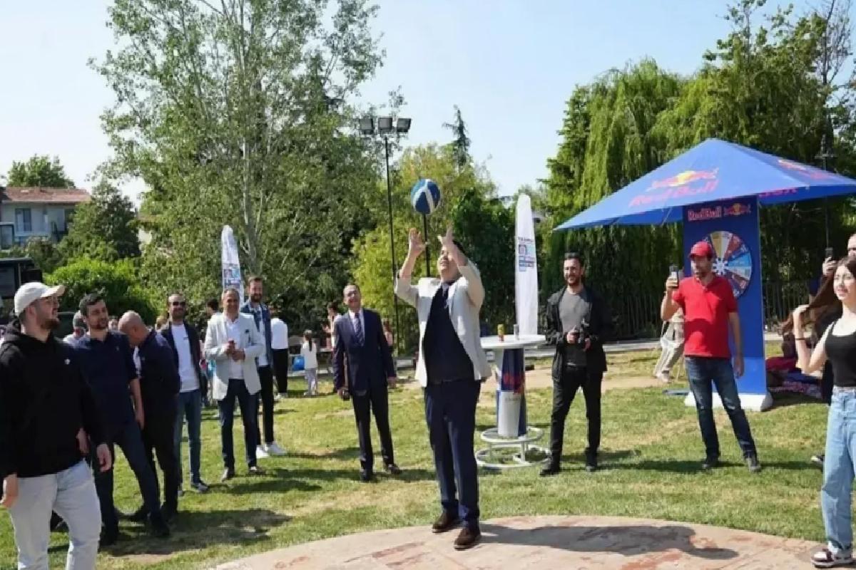 Beşiktaş’ta Gençlik Şenliği Coşkusu
