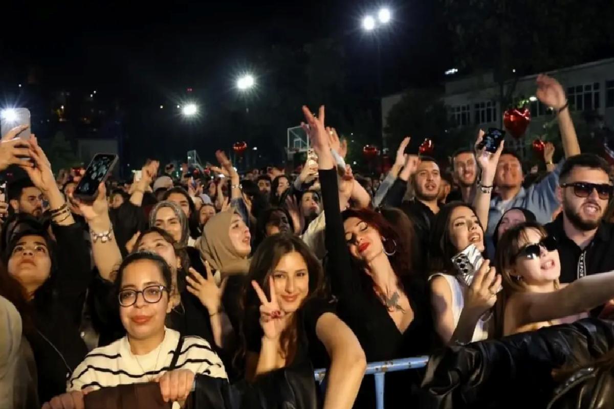 BEUN FEST’25: Fazilet Kınay Konseri Coşkuyla Geçti