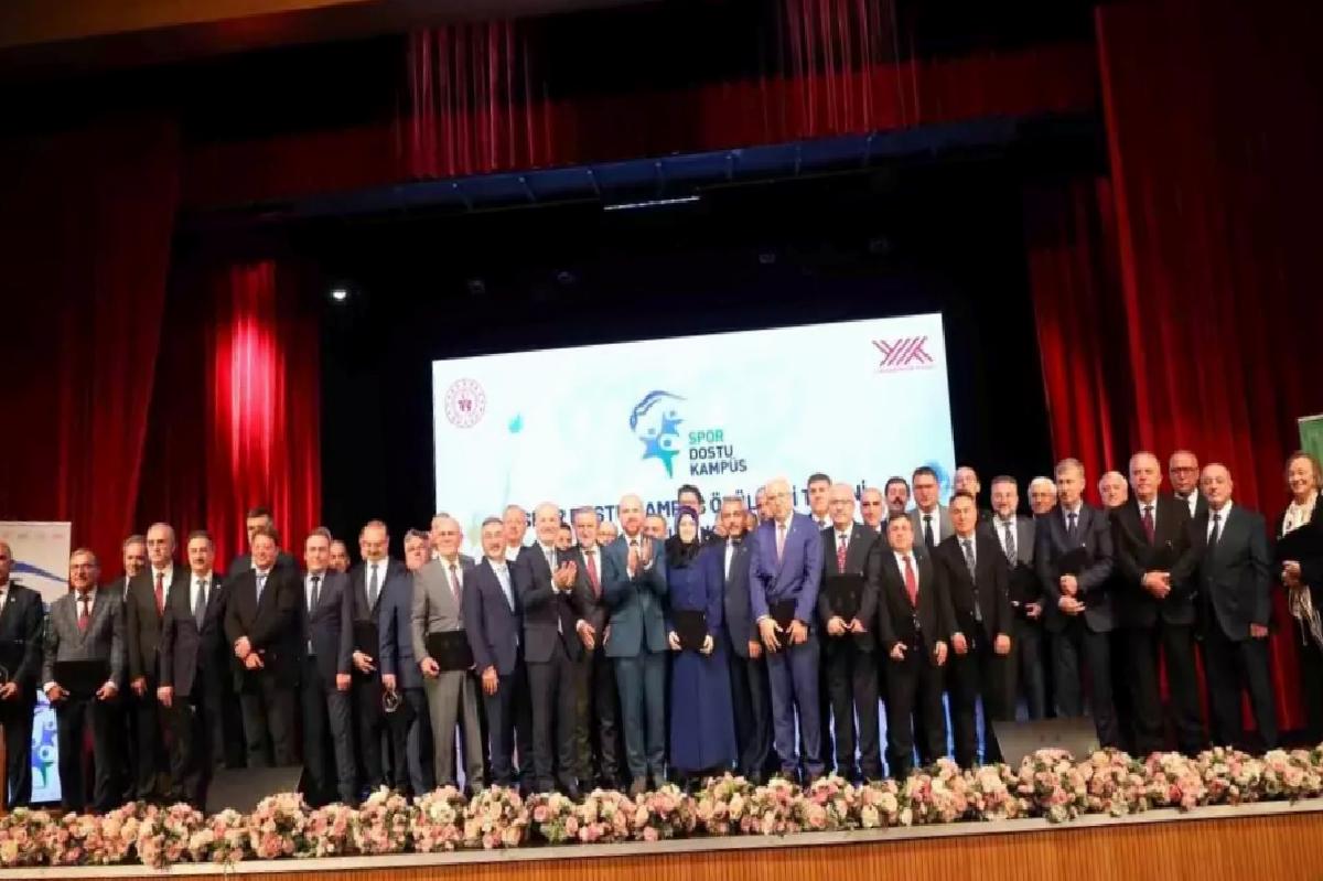 BEUN, Spor Dostu Yerleşke Ödül Töreni’nde Türkiye 4’üncüsü oldu