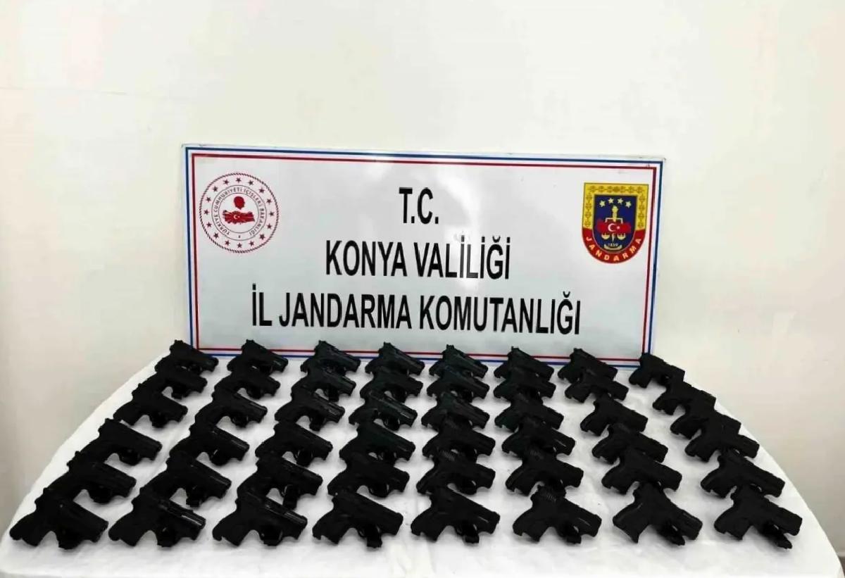 Beyşehir’de 48 Ruhsatsız Tabanca Ele Geçirildi