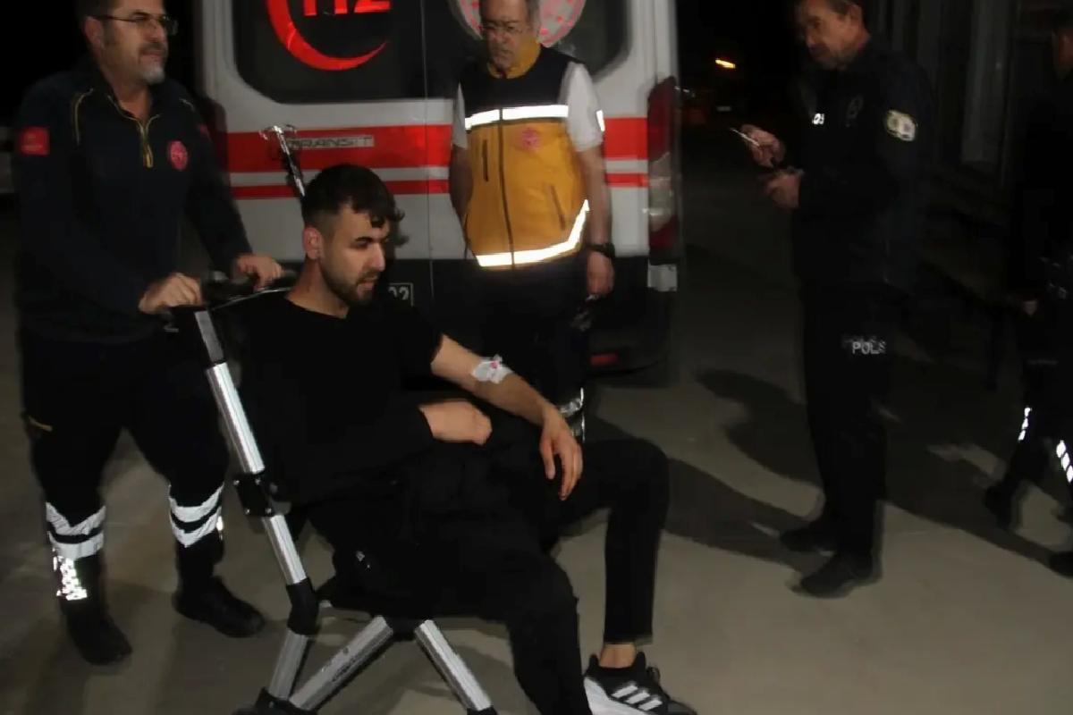 Beyşehir’de Parkta Bıçaklı Arbede