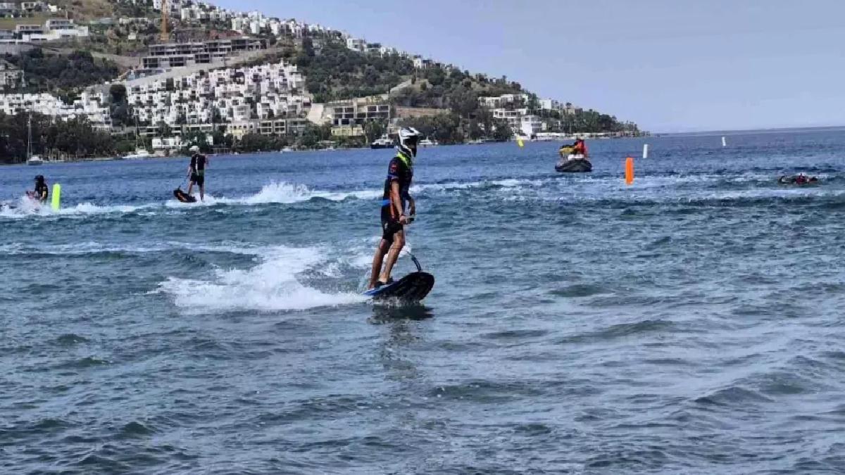 Bodrum’da Su Jeti ve MotoSurf Şampiyonası Başladı