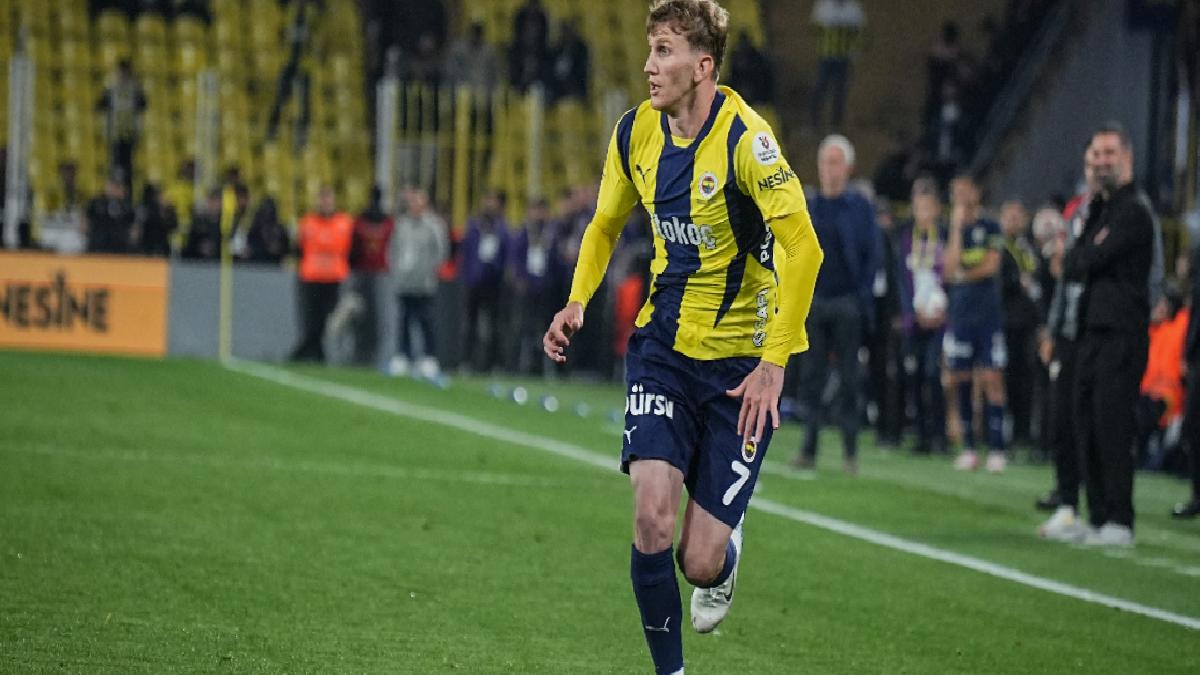 Burak Kapacak, bu dönem birinci kere forma talihi buldu