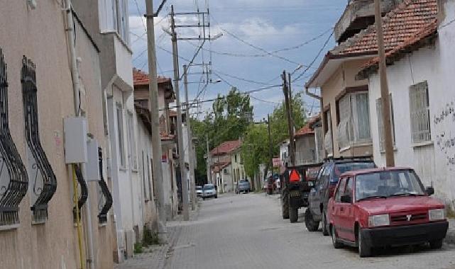 Burhaniye Belediyesi’nden kapsamlı yol seferberliği