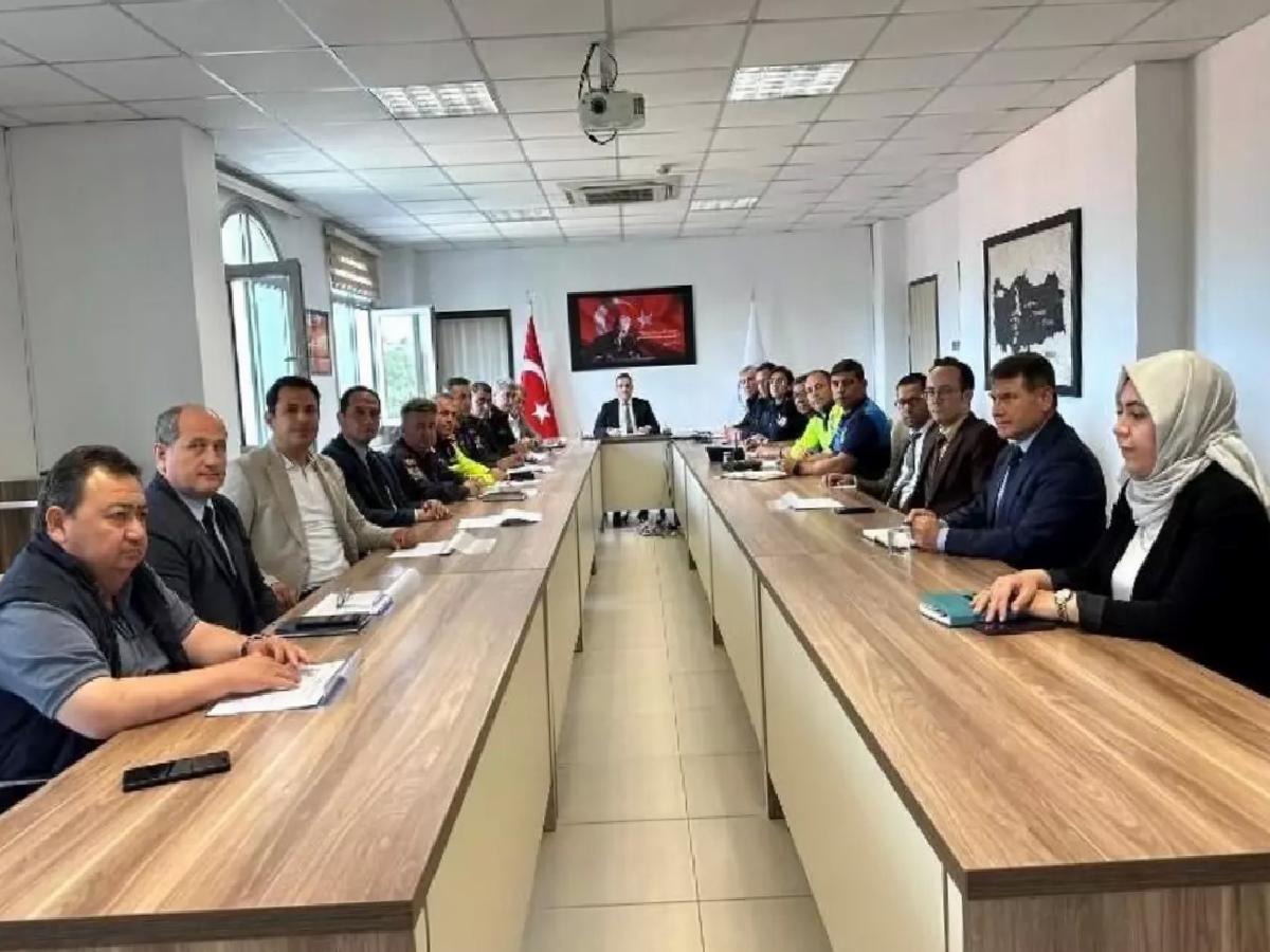 Burhaniye’de Güvenlik Danışma Kurulu Toplantısı Yapıldı
