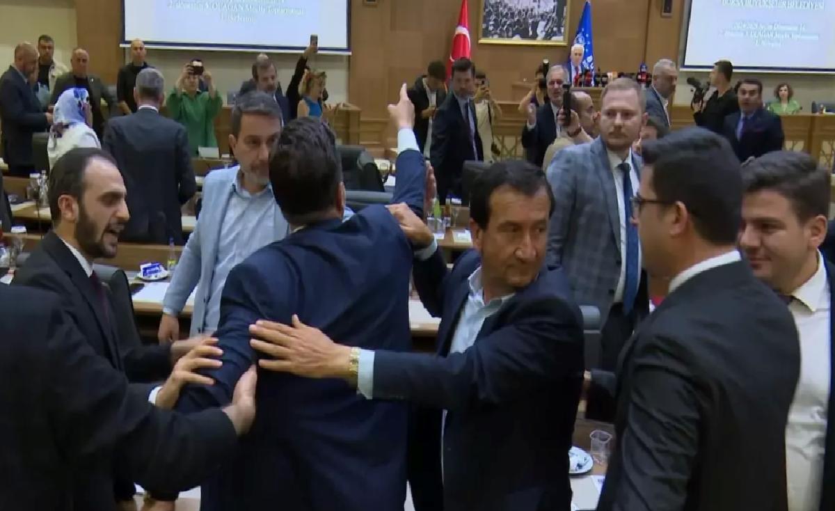 Bursa Meclisi’nde Tartışma
