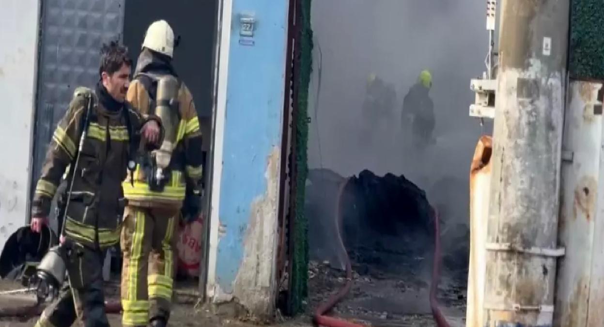 Bursa’da İki Fabrikanın Ortasında Yangın Çıktı