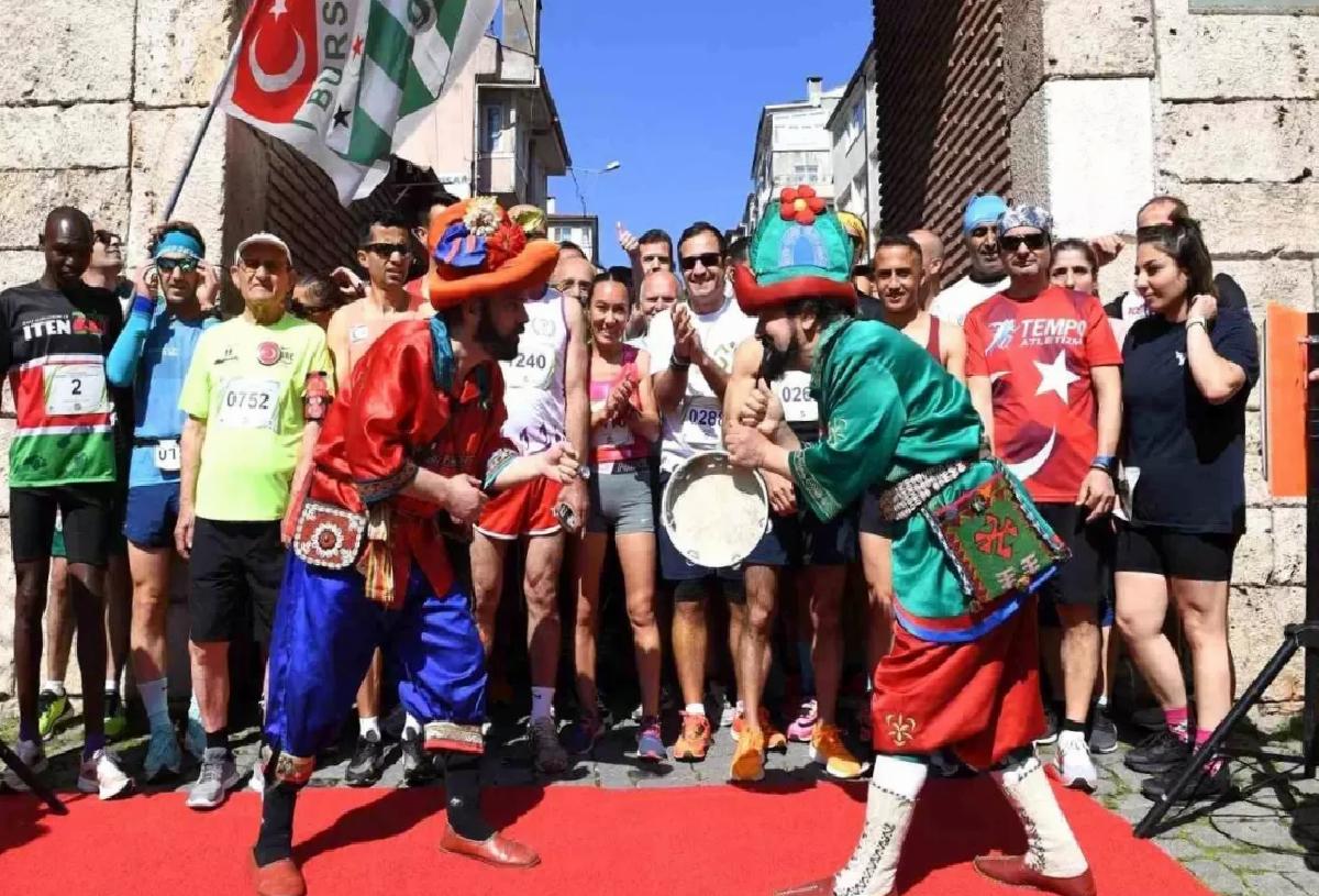 Bursa’da Trafik Kapalı: Osmangazi Koşusu