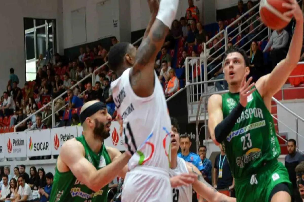 Bursaspor, Aliağa Petkimspor’u Deplasmanda Yenerek Play-In’e Yükseldi
