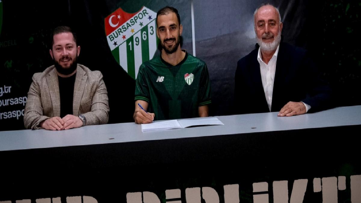 Bursaspor, Alperen Babacan’a imzayı attırdı