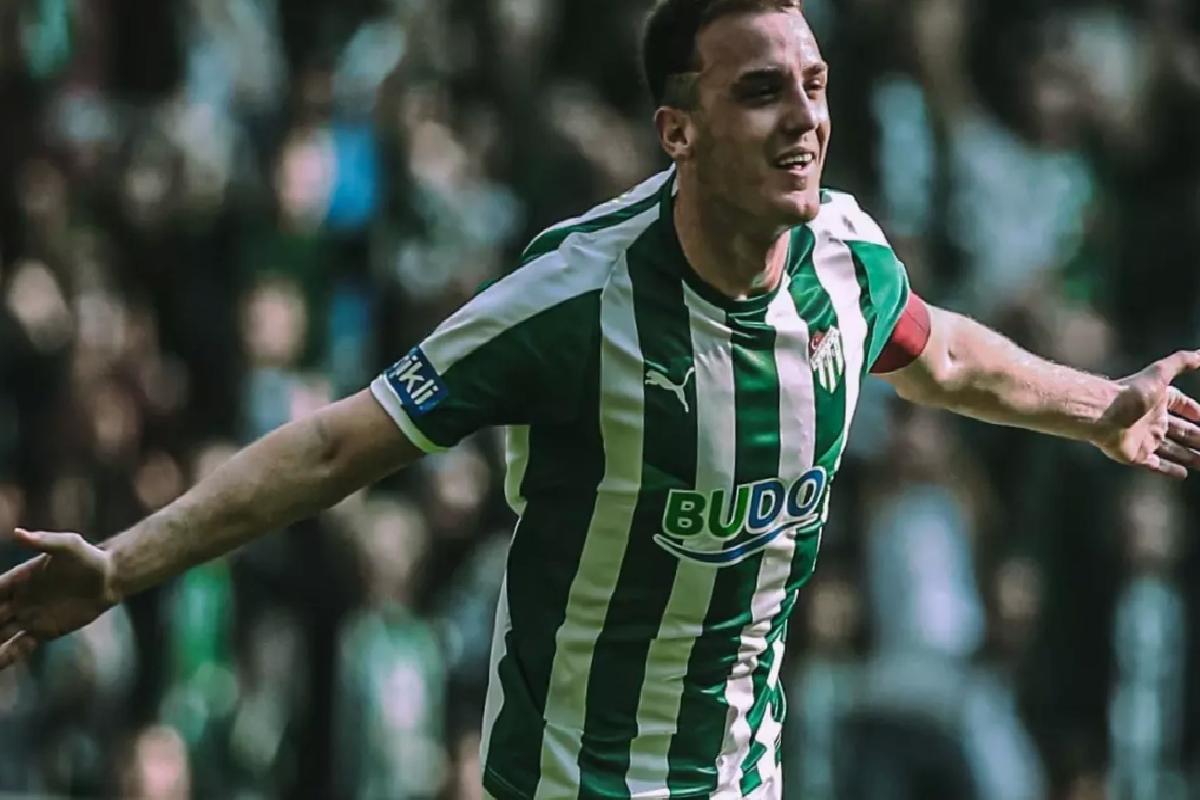 Bursaspor’dan bomba transfer! Üstün Lig’den aldılar