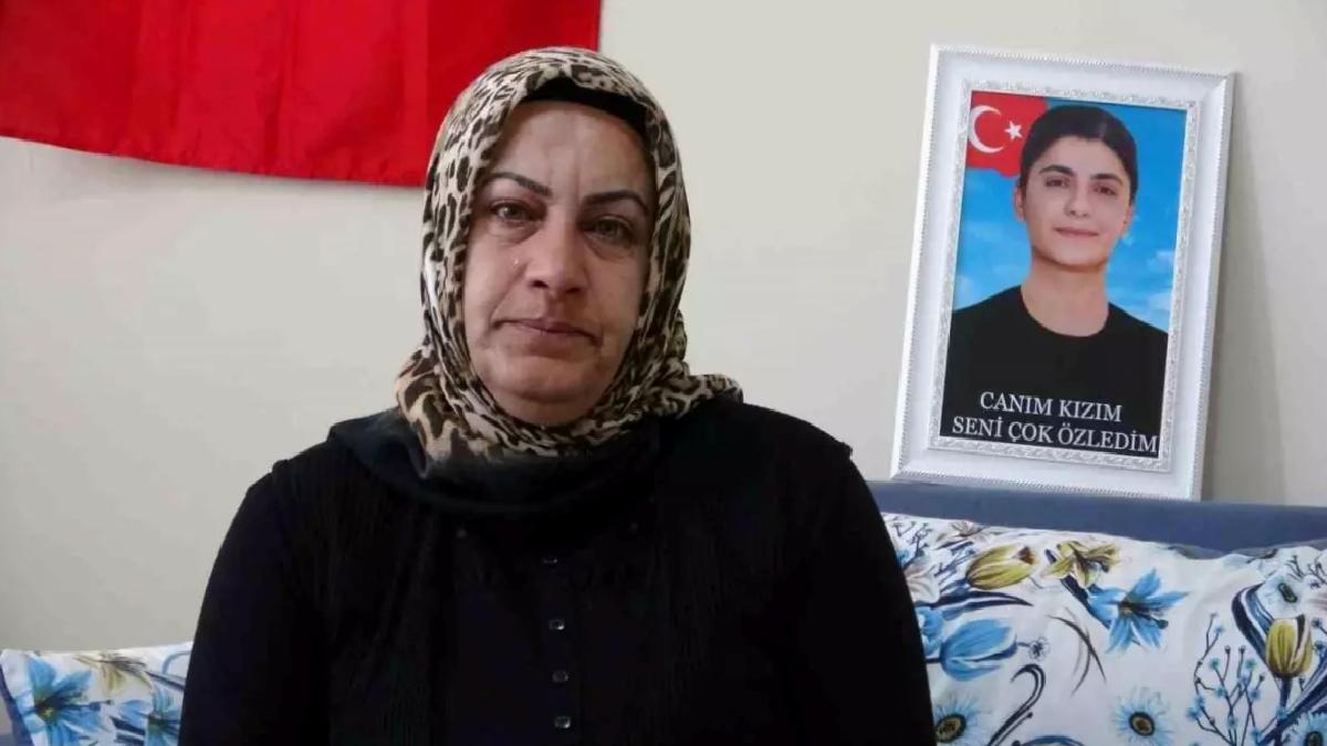 Buruk Anneler Günü: Vanlı Anne Gayrete Devam Ediyor