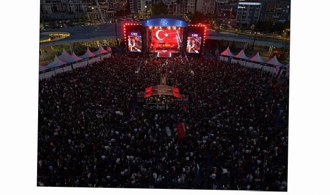 Büyükakın forma verdi, Fatma Turgut kutladı