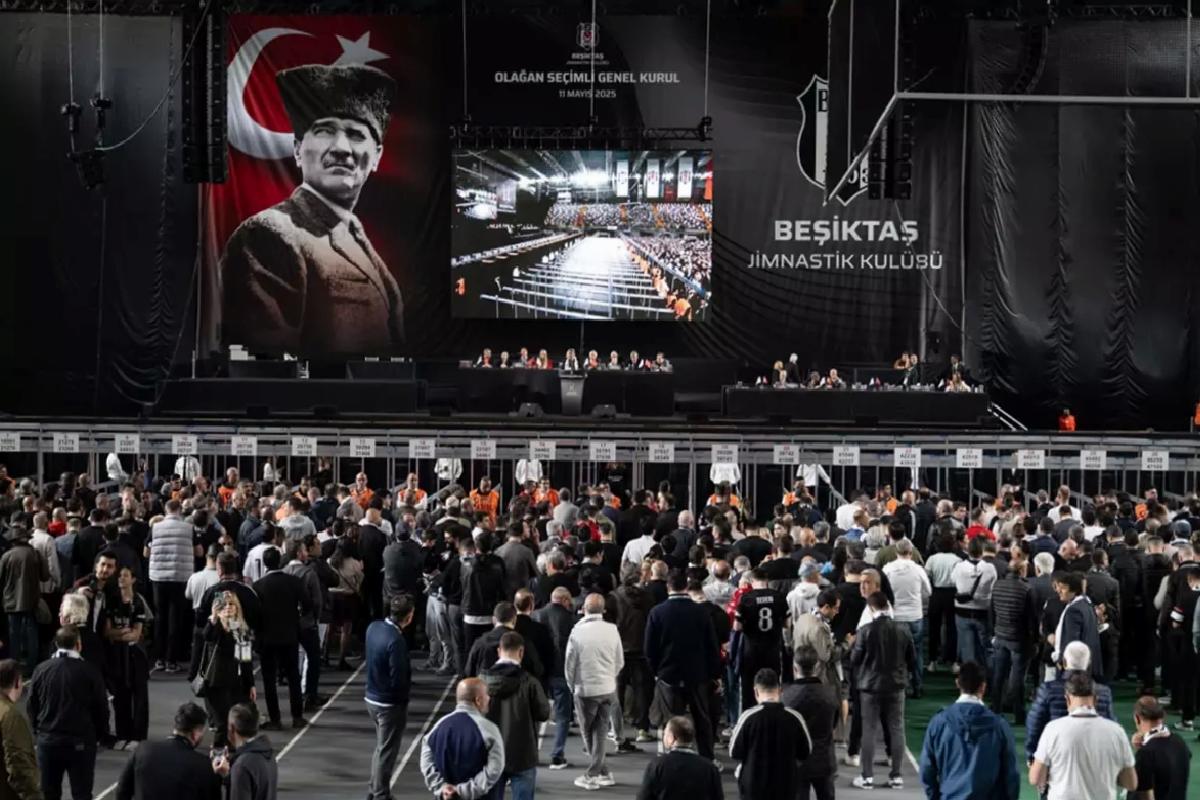 Canlı! Beşiktaş Kulübü yeni liderini seçiyor