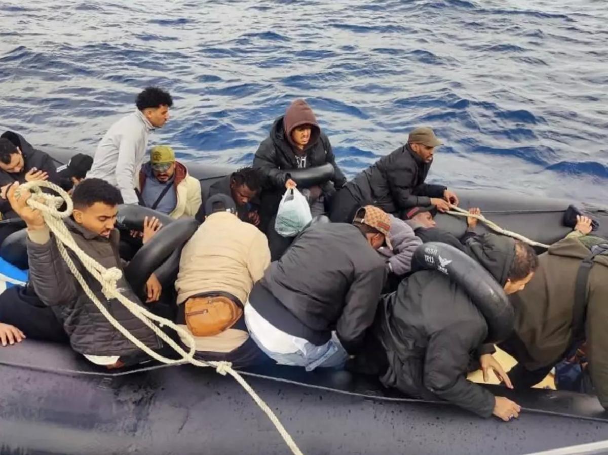 Çeşme’de Göçmenler Kurtarıldı