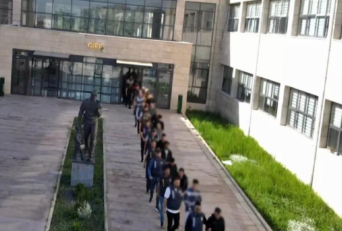 Çeteye Operasyon: 25 Tutuklama