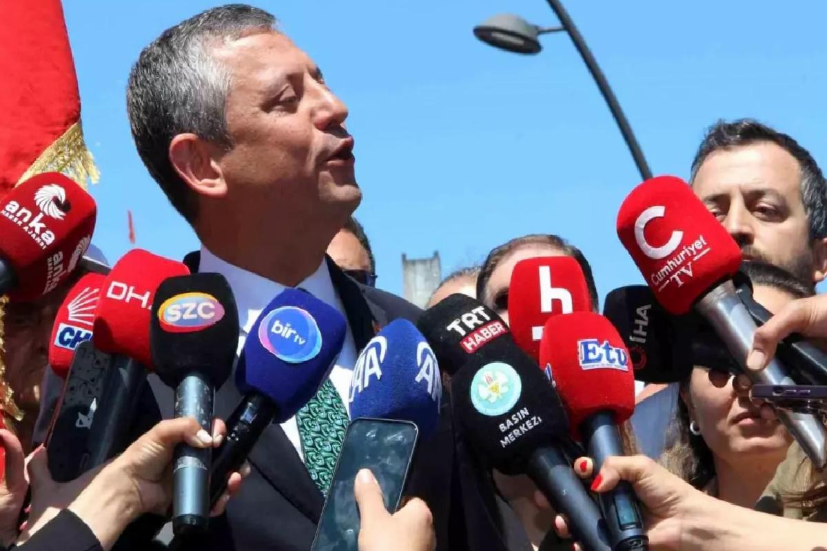 CHP Genel Başkanı Özel, Soma’daki anma programına katıldı