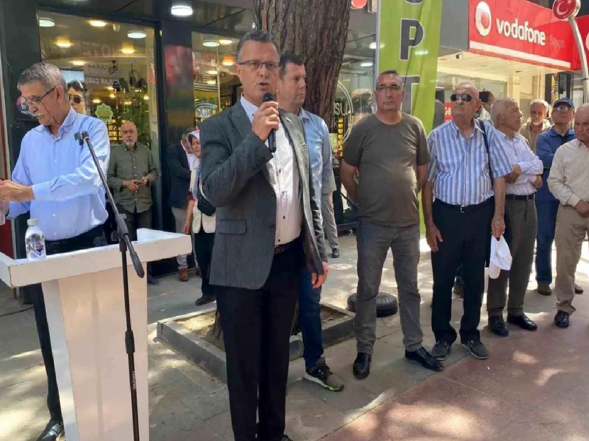 CHP Genel Başkanı Özgür Özel’e Yapılan Taarruz Kınandı