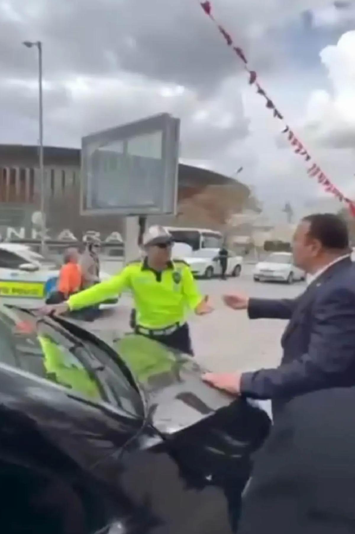 CHP Milletvekili Beker’in Sürücüsü Gözaltına Alındı