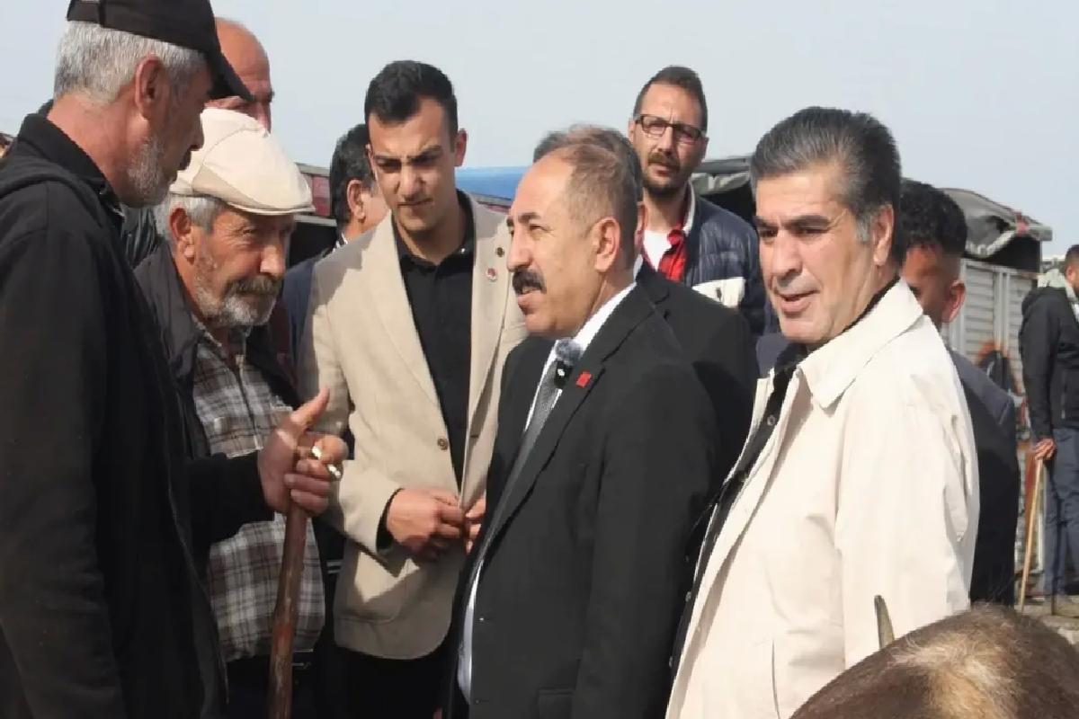CHP Sivas İl Başkanı Hayvan Pazarını Ziyaret Etti