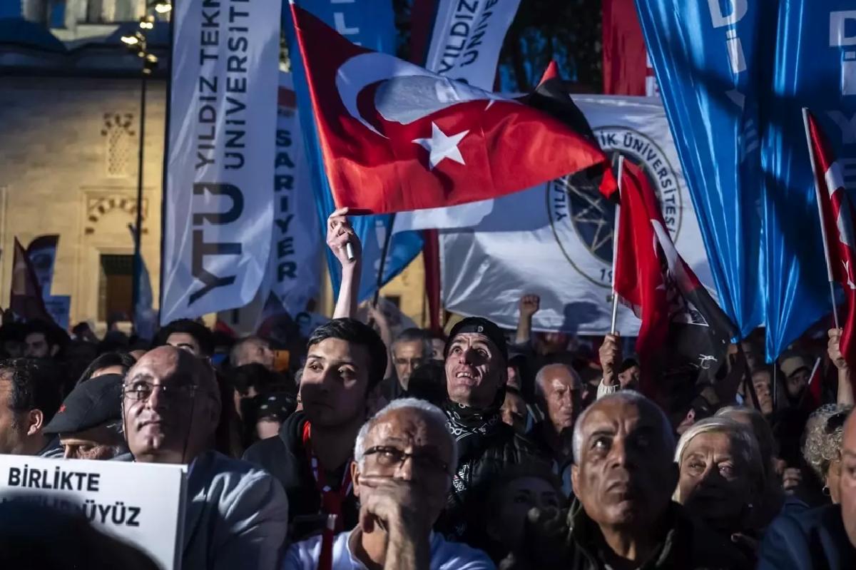 CHP’den Yolsuzluk Protestosu