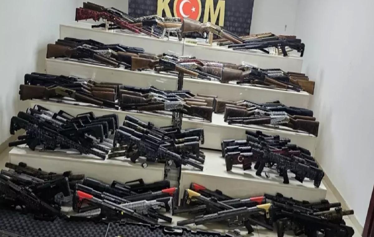Çorum’da 118 Ruhsatsız Av Tüfeği Ele Geçirildi