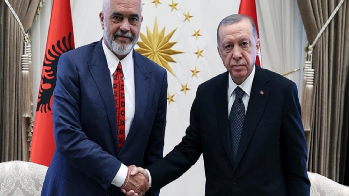 Cumhurbaşkanı Erdoğan, Arnavutluk Başbakanı Edi Rama ile telefonda görüştü