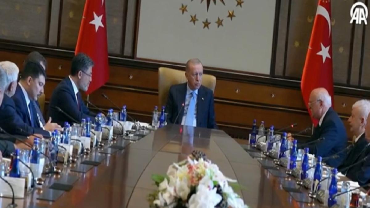 Cumhurbaşkanı Erdoğan, çiftçileri kabul etti