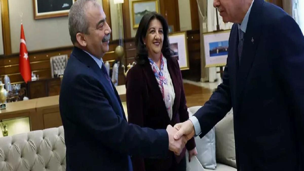 Cumhurbaşkanı Erdoğan ile Sırrı Süreyya Başkan ortasında 3 çocuk diyaloğu