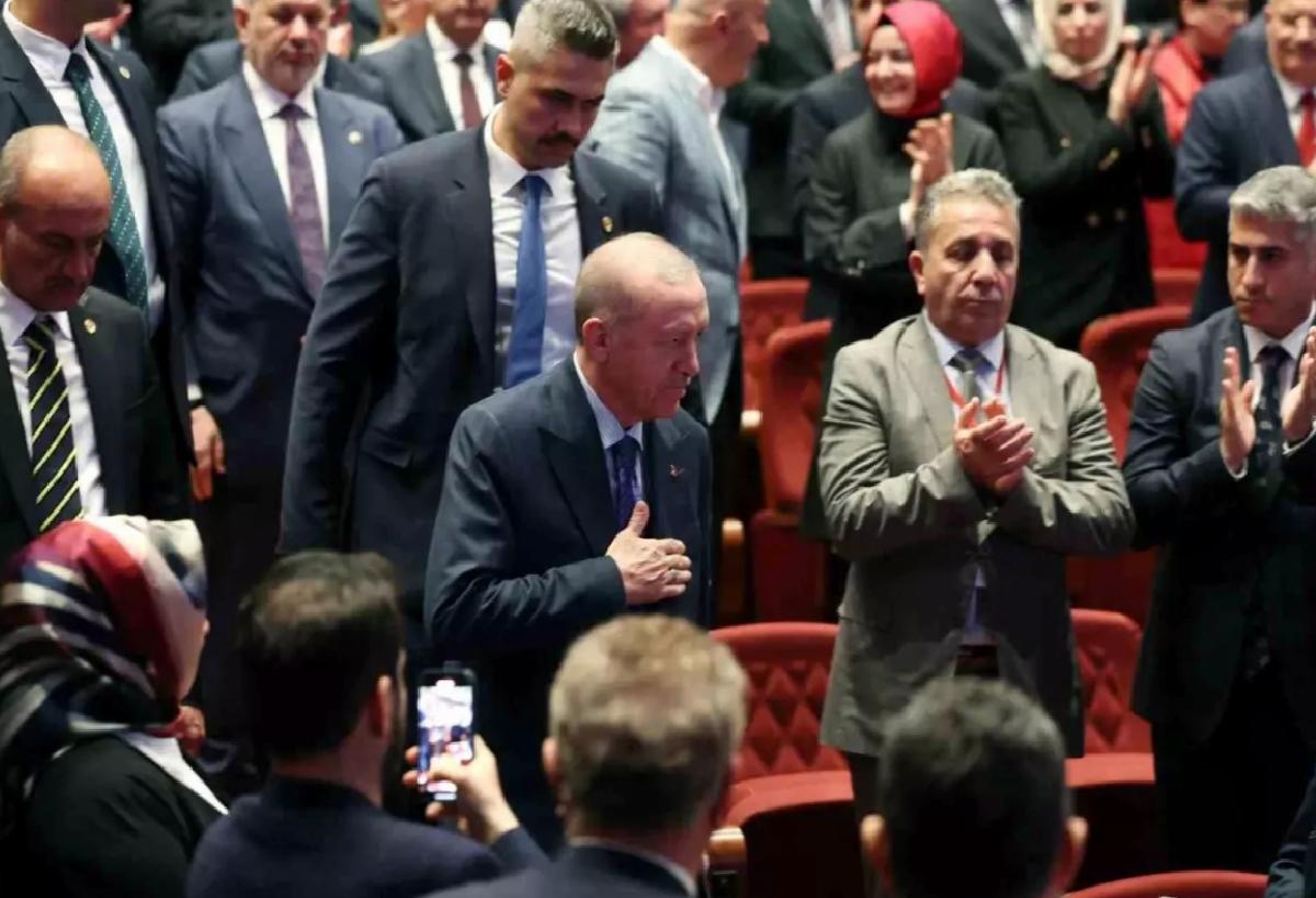 Cumhurbaşkanı Erdoğan: “İster töre, ister gelenek, ister yeni akım mazeretiyle olsun evliliğin zorlaştırılmasını asla hakikat bulmuyoruz”