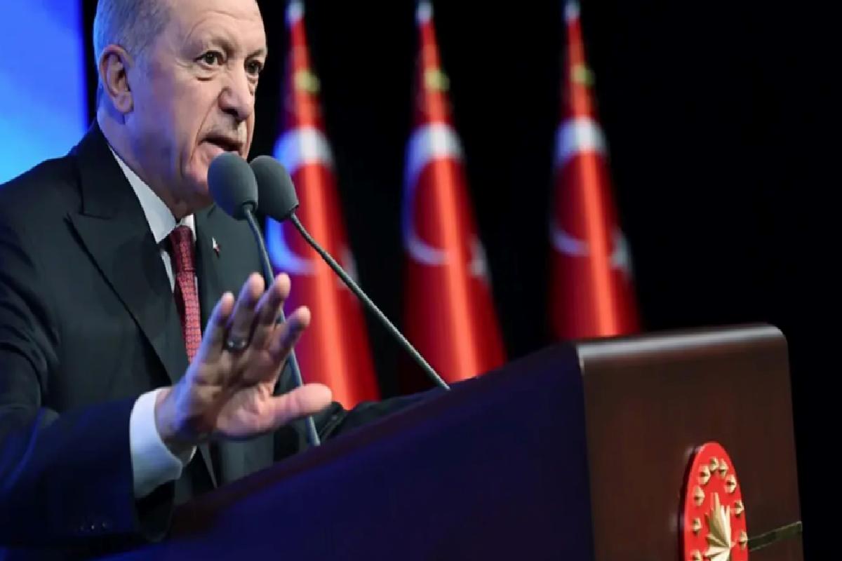 Cumhurbaşkanı Erdoğan, Pakistan Başbakanı Şahbaz Şerif ile görüştü: Türkiye tansiyonun tırmanmasını önlemek için elinden geleni yapmaya hazır.