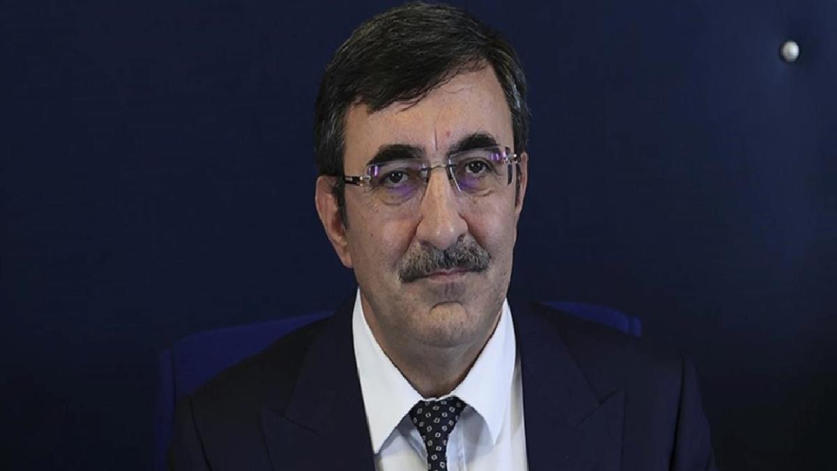 Cumhurbaşkanı Yardımcısı Yılmaz, Özgür Özel’e yumruklu saldırıyı kınadı