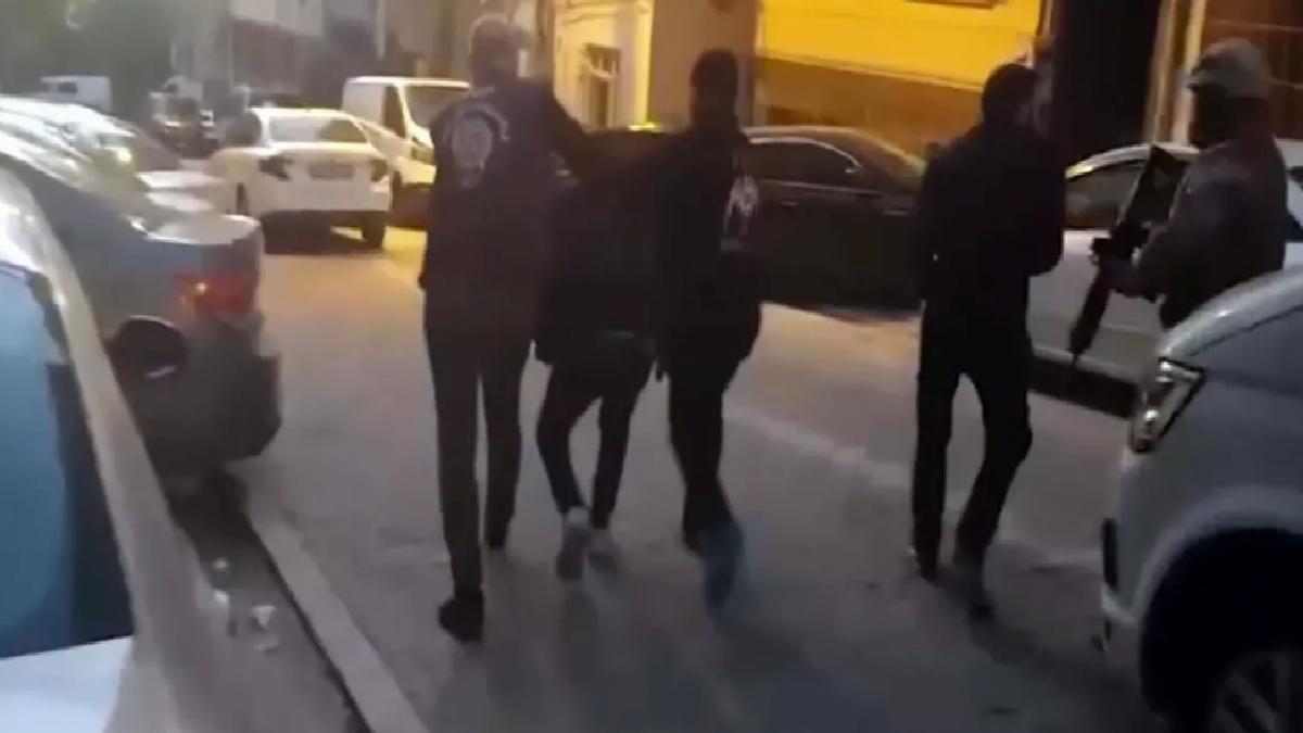 DEAŞ’a Operasyon: 298 Kuşkulu Yakalandı