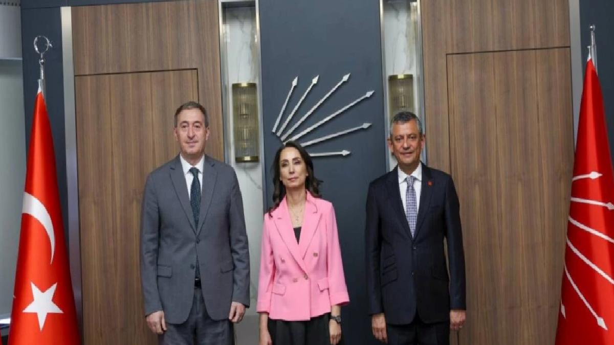 DEM Parti’den CHP’ye ziyaret
