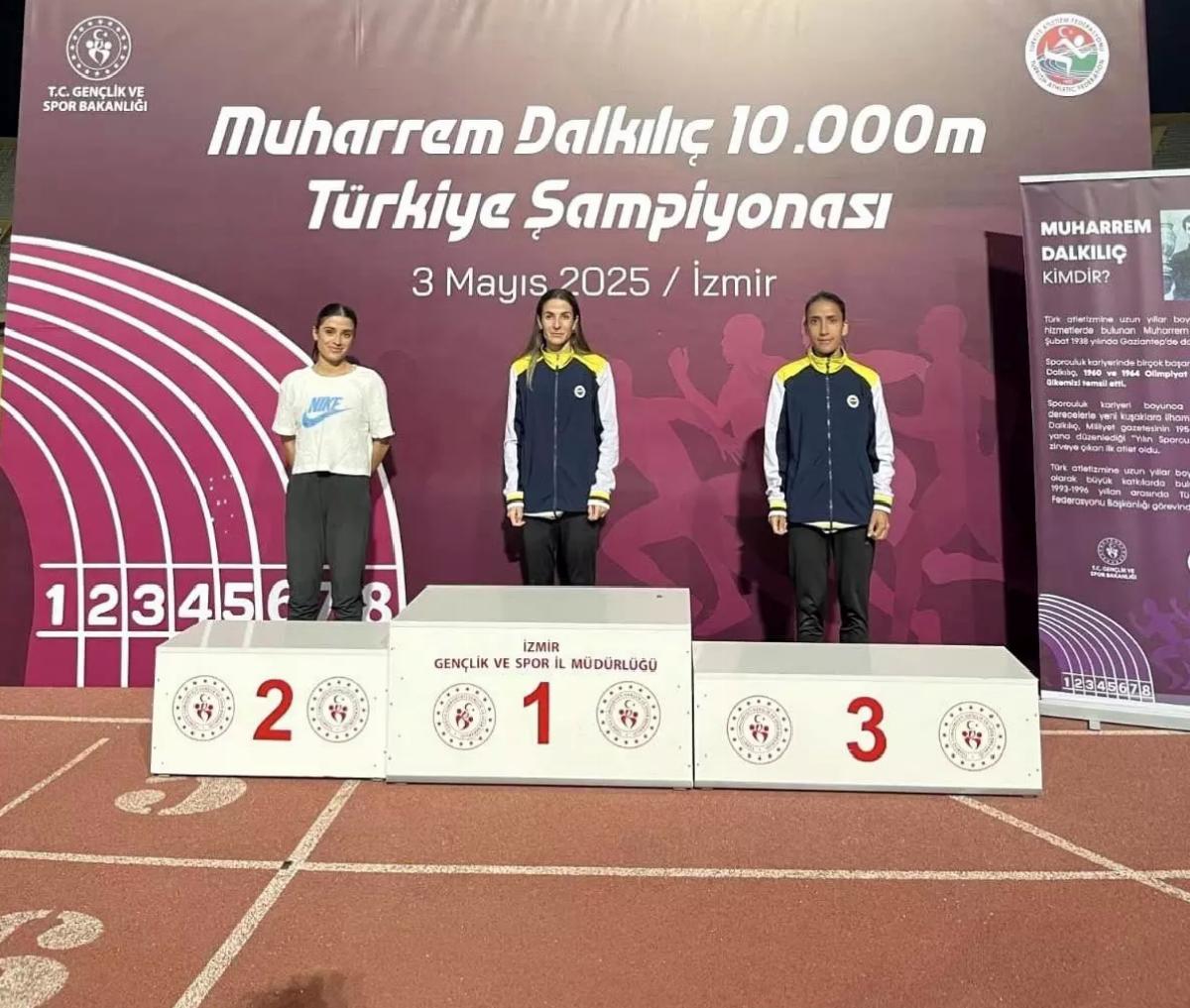 Derya Kunur, Türkiye Üçüncüsü Oldu