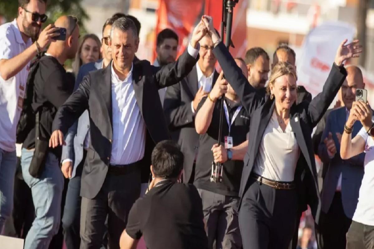 DEVA’dan istifa eden Seda Kaya Ösen CHP’ye katıldı