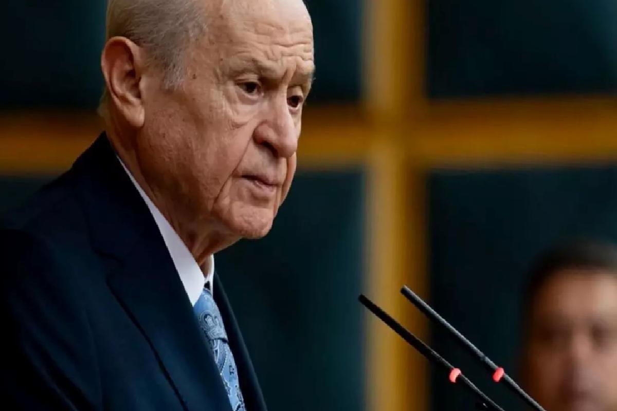 Devlet Bahçeli’den canlı yayınına dikkat çeken bildiri: Barış tek kanatlı bir kuş değildir
