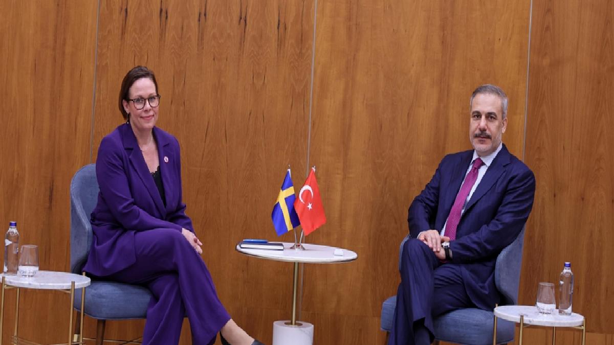 Dışişleri Bakanı Hakan Fidan, İsveçli mevkidaşı Stenergard ile görüştü