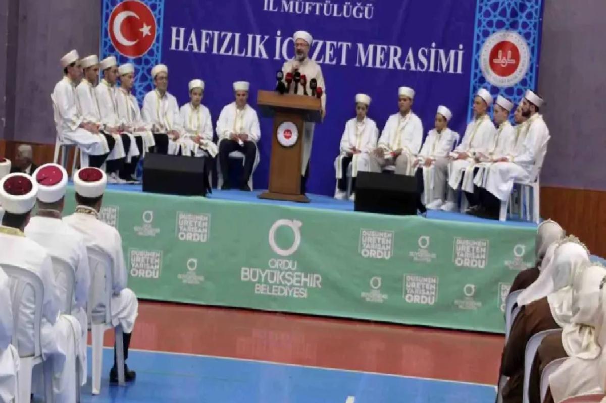 Diyanet İşleri Başkanı Erbaş: Türkiye’de Yarım Milyon Kur’an Hafızı Var