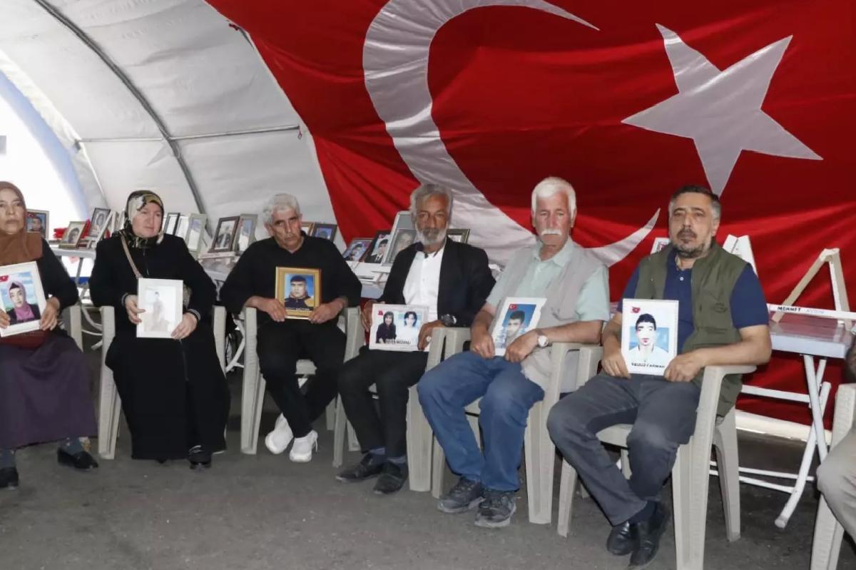 Diyarbakır’da Evlat Nöbeti Devam Ediyor