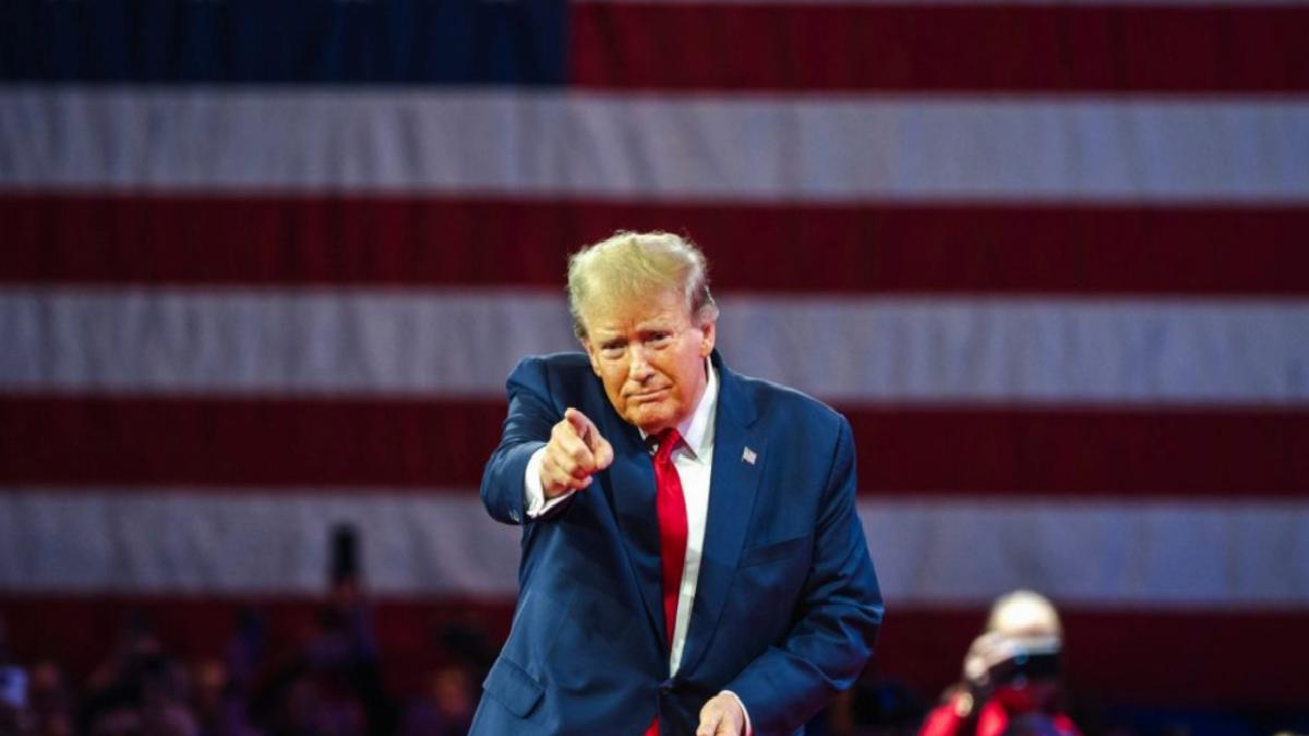 Donald Trump, Katar’ın ABD’ye uçak hibe edeceğine yönelik tezleri kıymetlendirdi