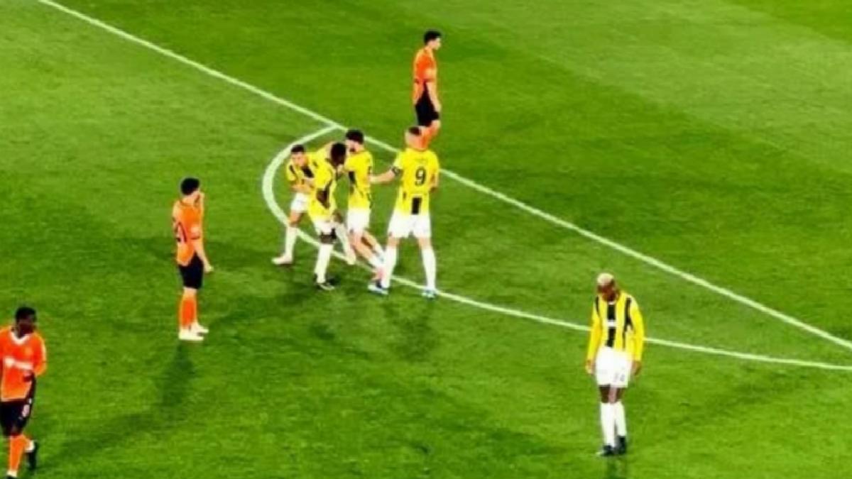 Dusan Tadic ve Anderson Talisca ortasında gerginlik!