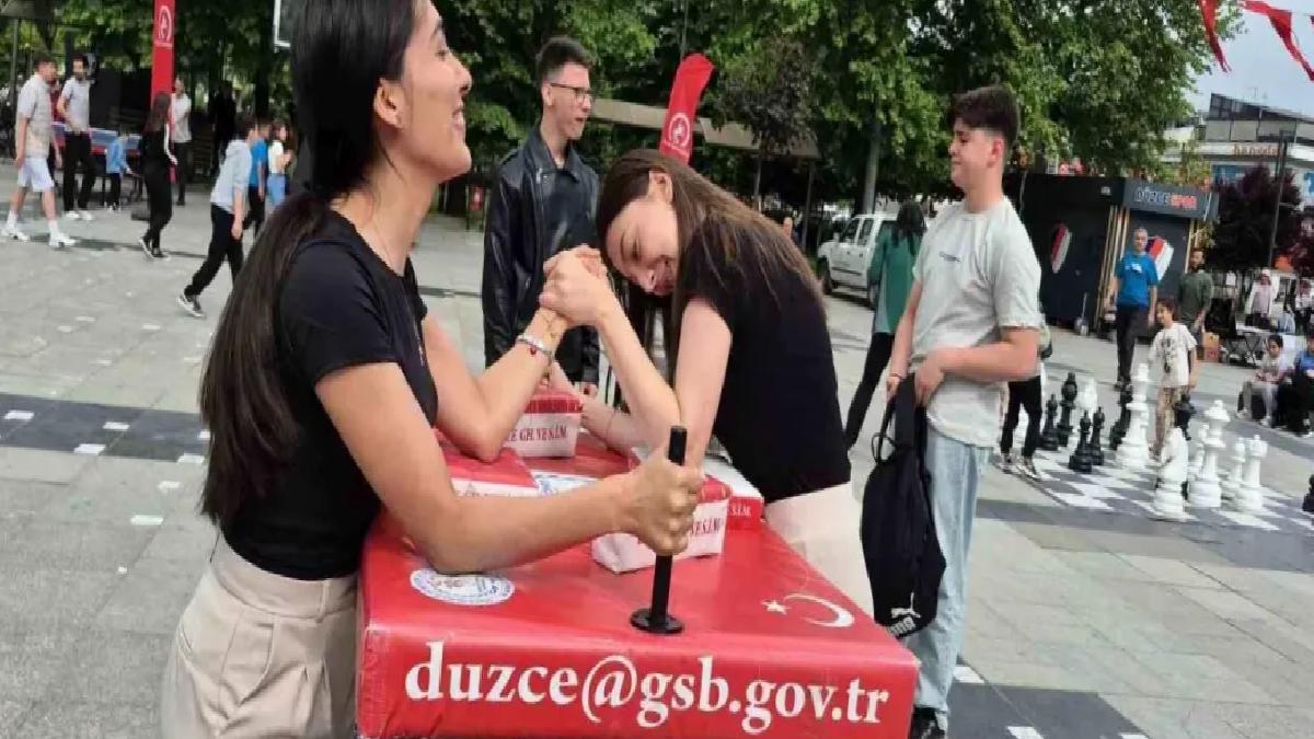 Düzce’de Gençlik Haftası Spor Etkinlikleriyle Kutlanıyor