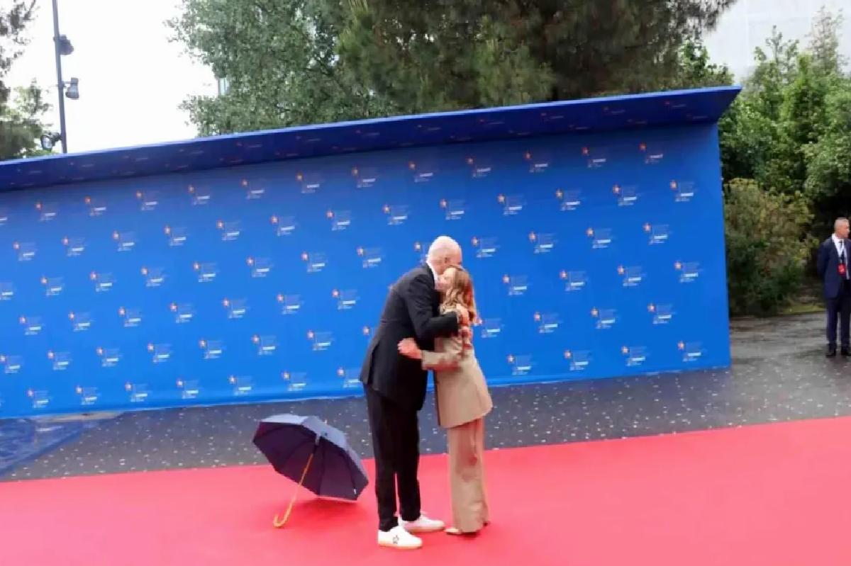Edi Rama’dan Meloni’ye Eşsiz Karşılama