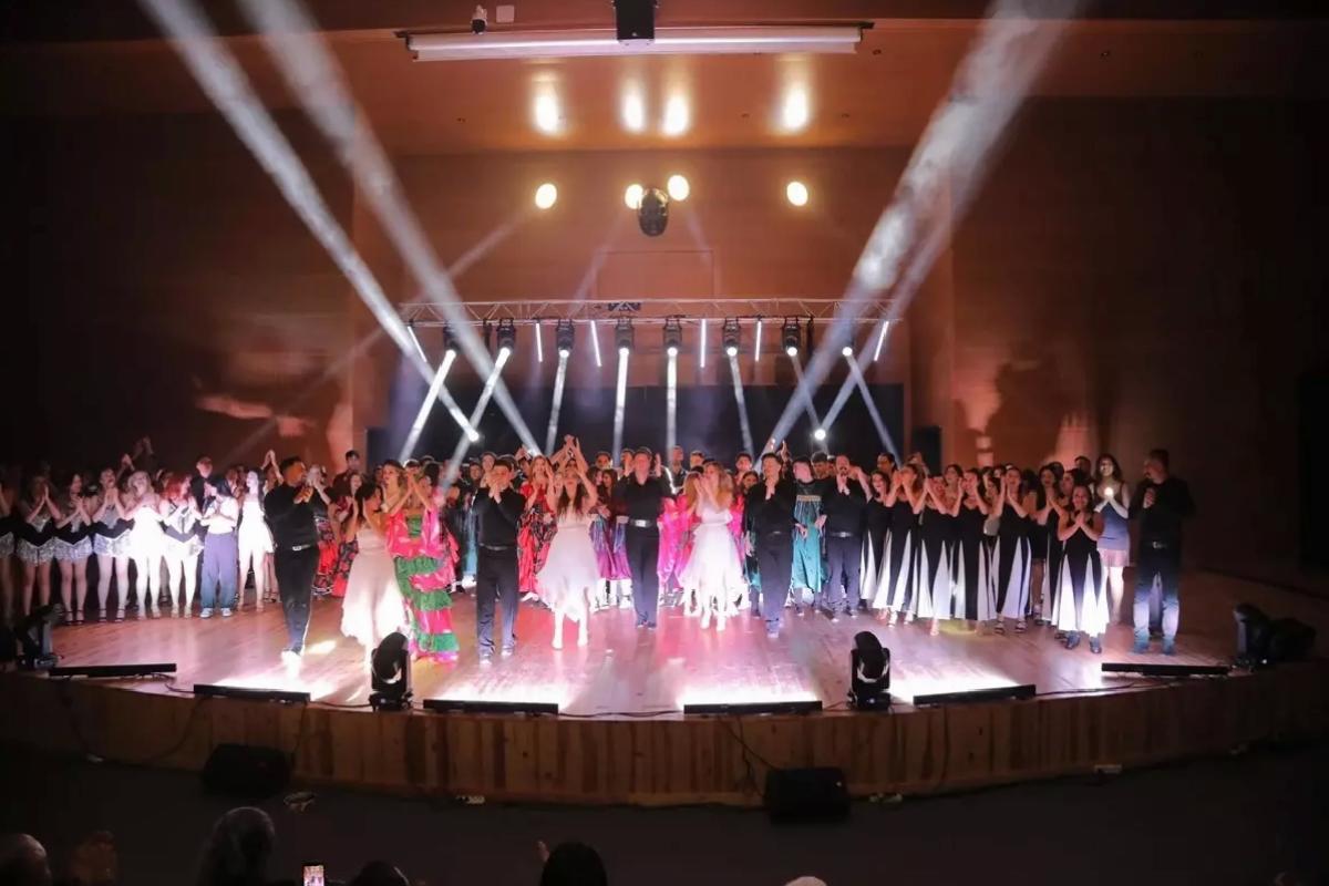 Edirne’de Dansların Gecesi Kutlandı
